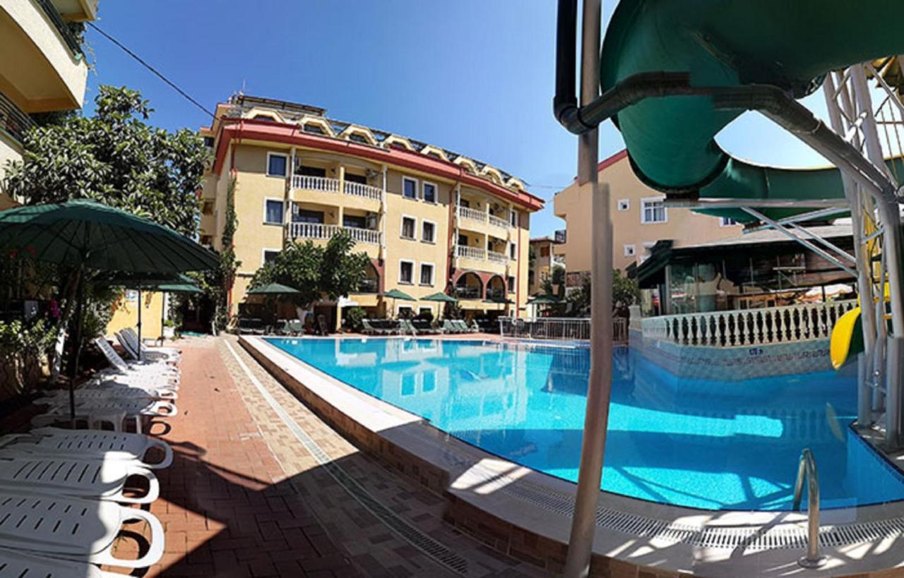 Maxwell Club Marmaris