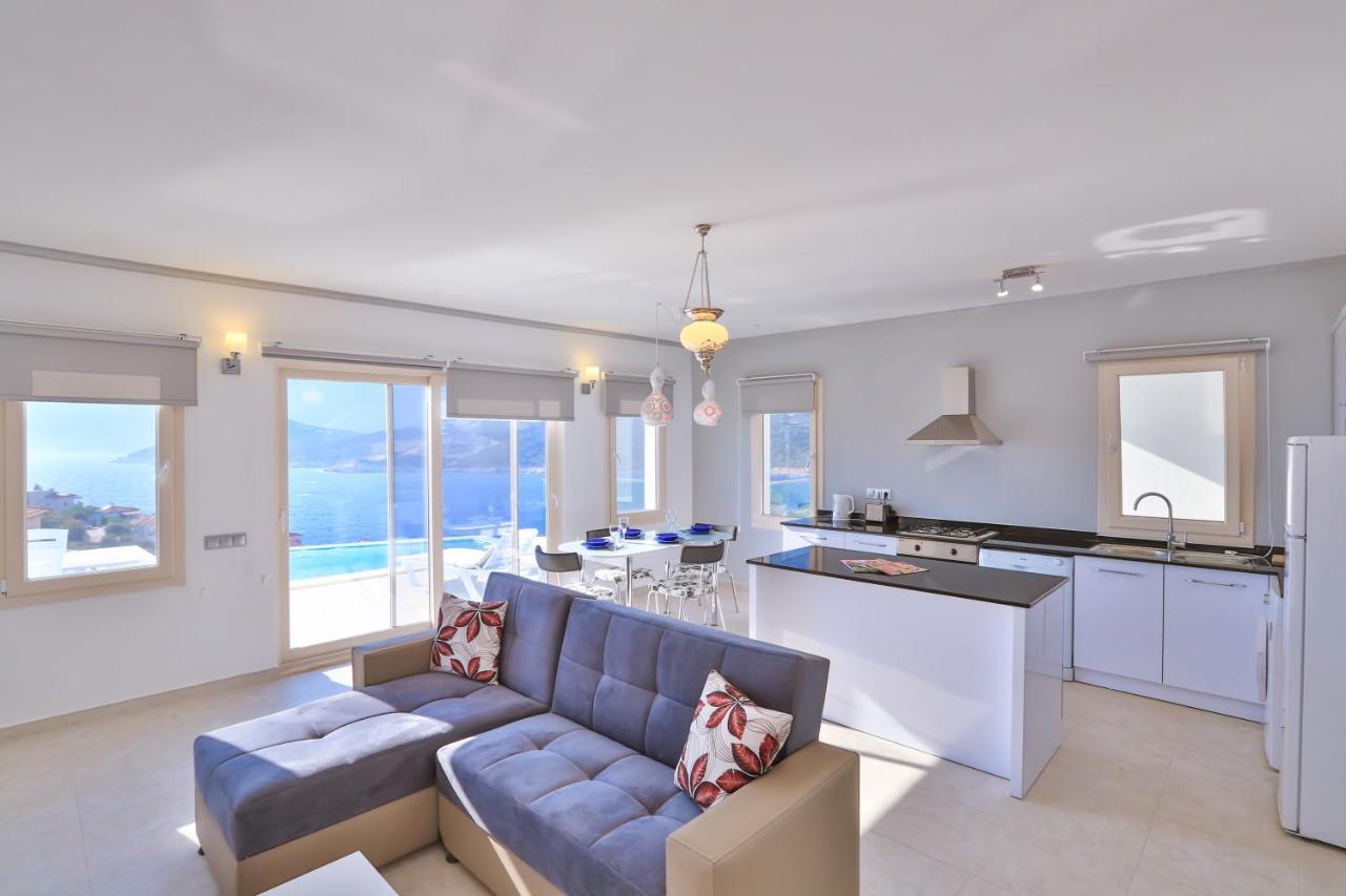 Blue Sea View - Peninsula