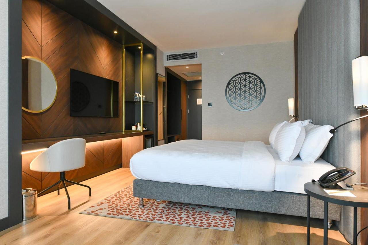 Hotel Crowne Plaza By Ihg 5*
