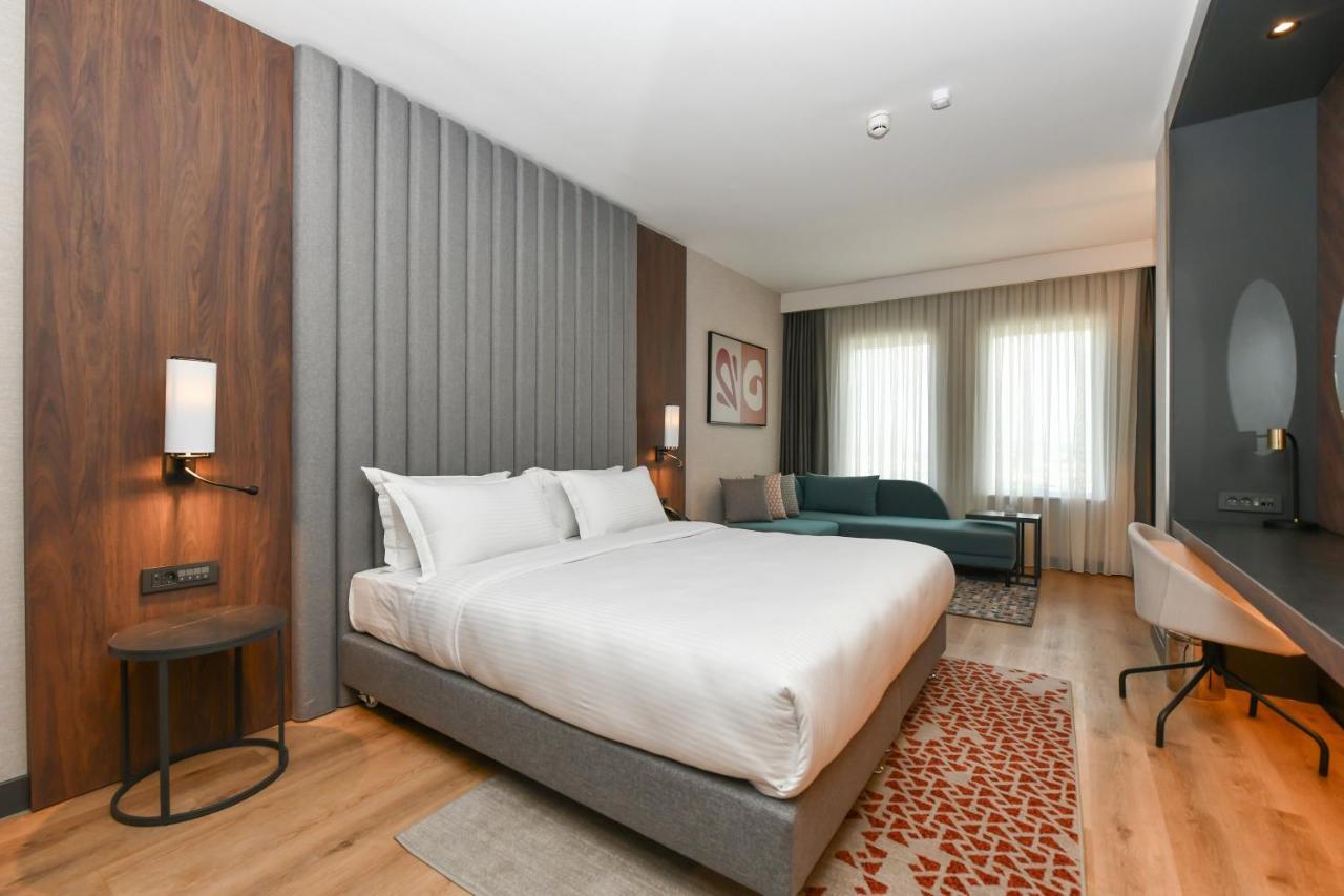Hotel Crowne Plaza By Ihg 5*