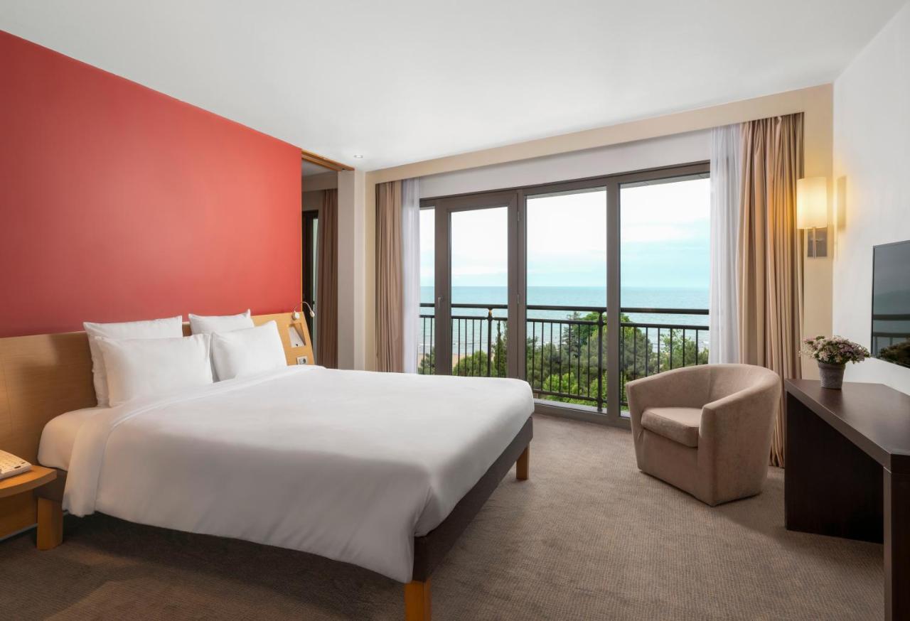 Novotel 5*
