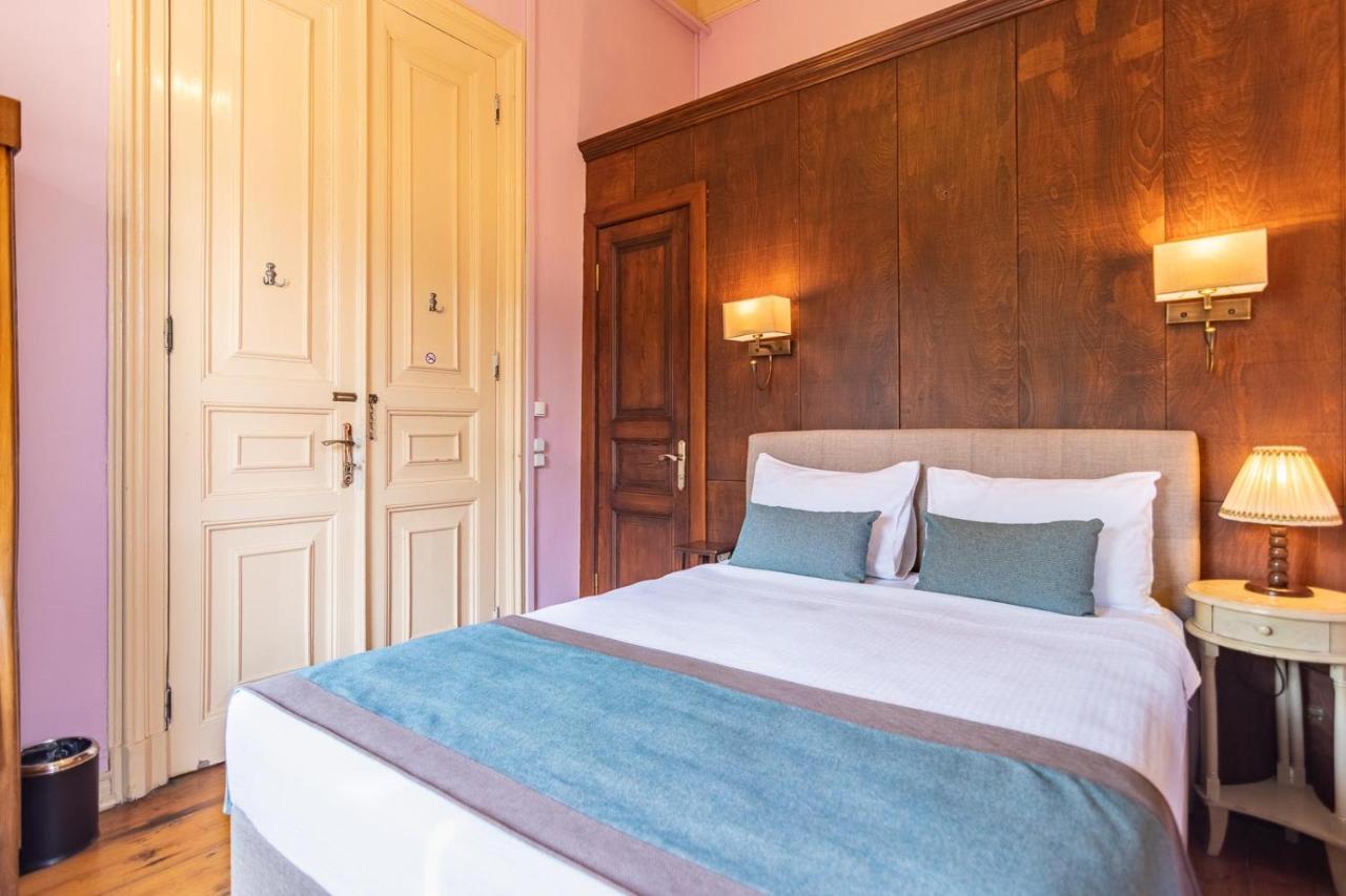 Hotel Bueyuekada Anastasia Meziki History Mansion Adalar