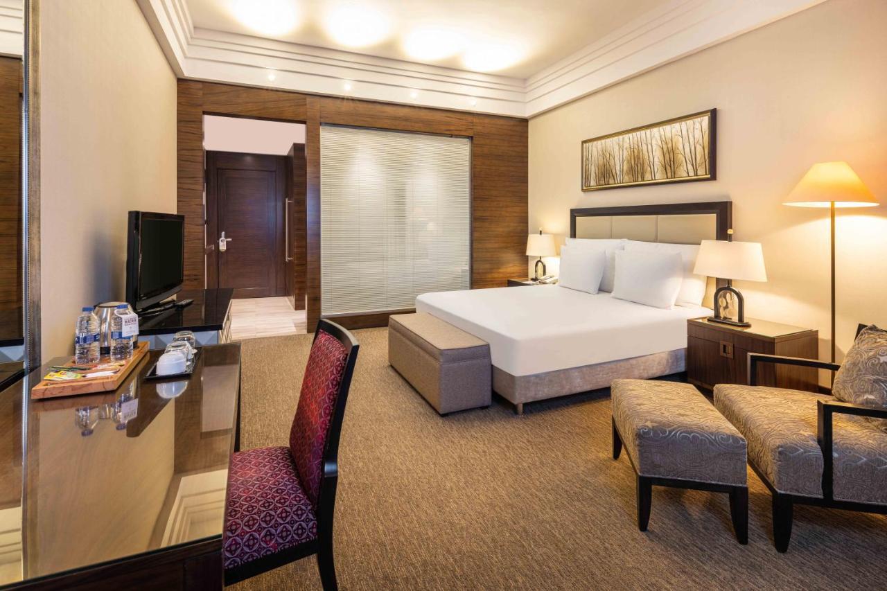 Celik Palas Convention Center & Thermal Spa 5*