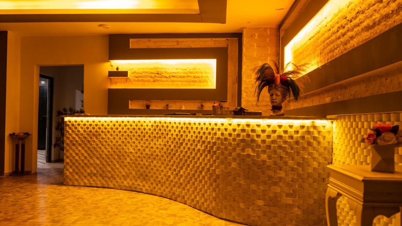 Mox Wellness &