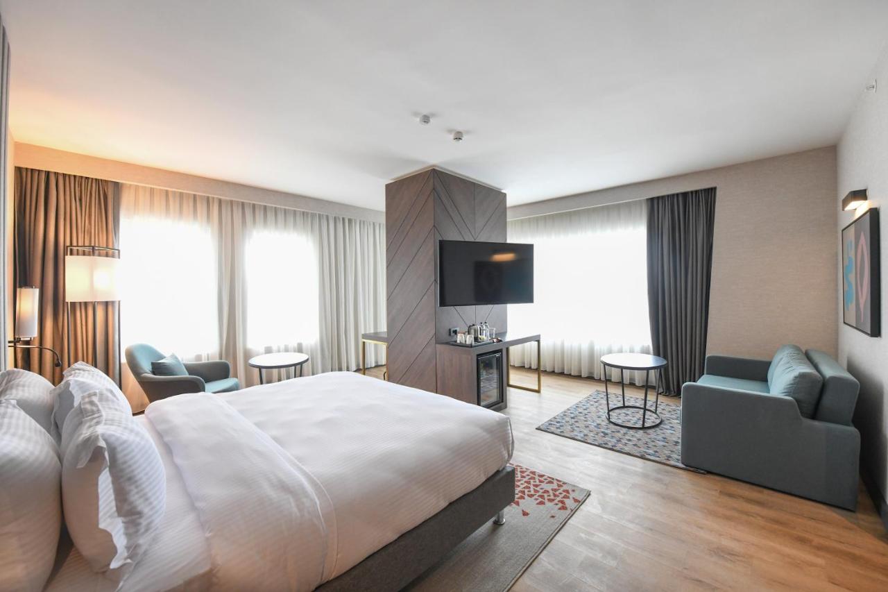 Hotel Crowne Plaza By Ihg 5*