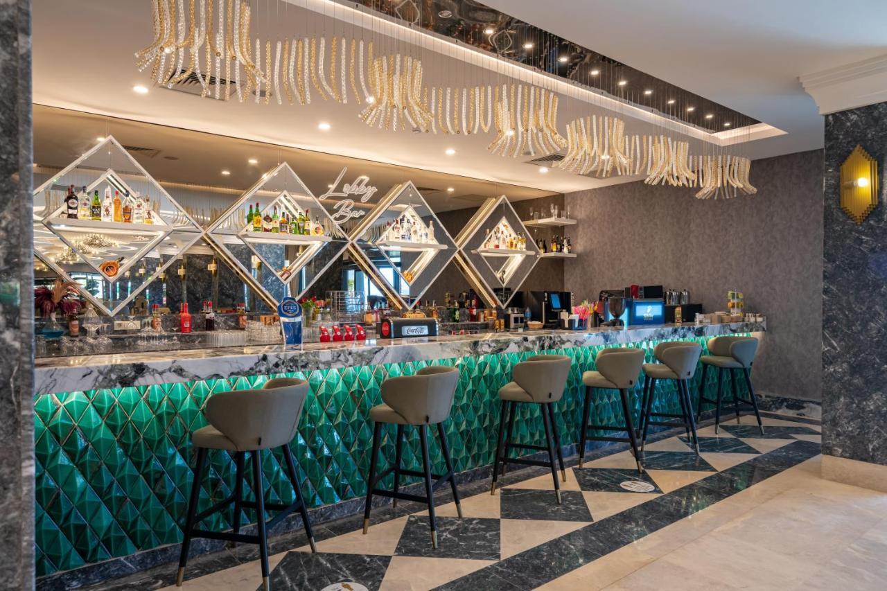 Hotel Aria & Ultra