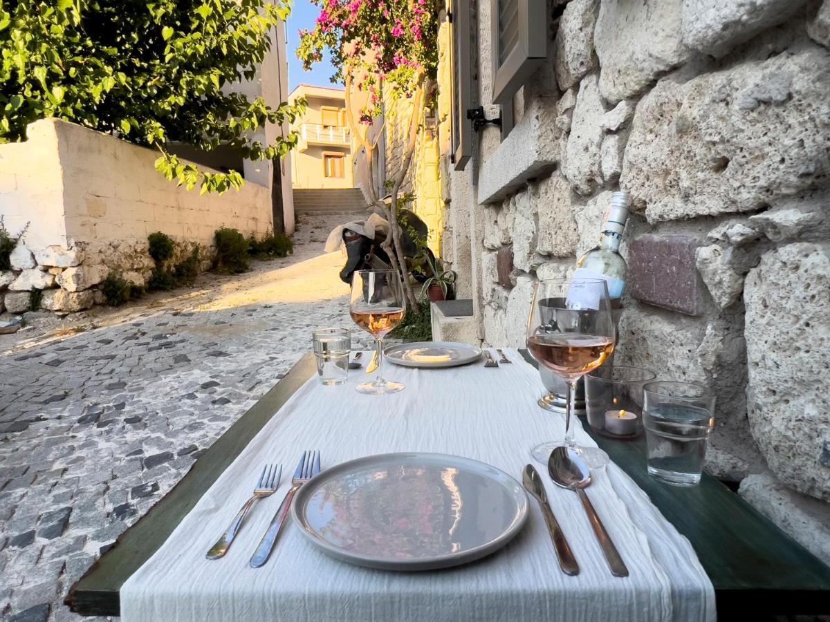 118 * Alacati