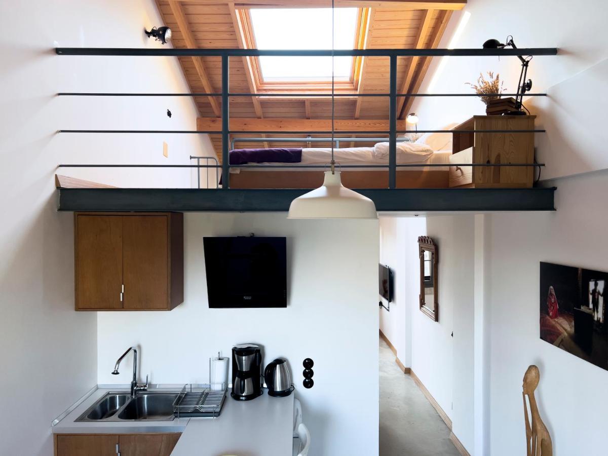 Botel 118