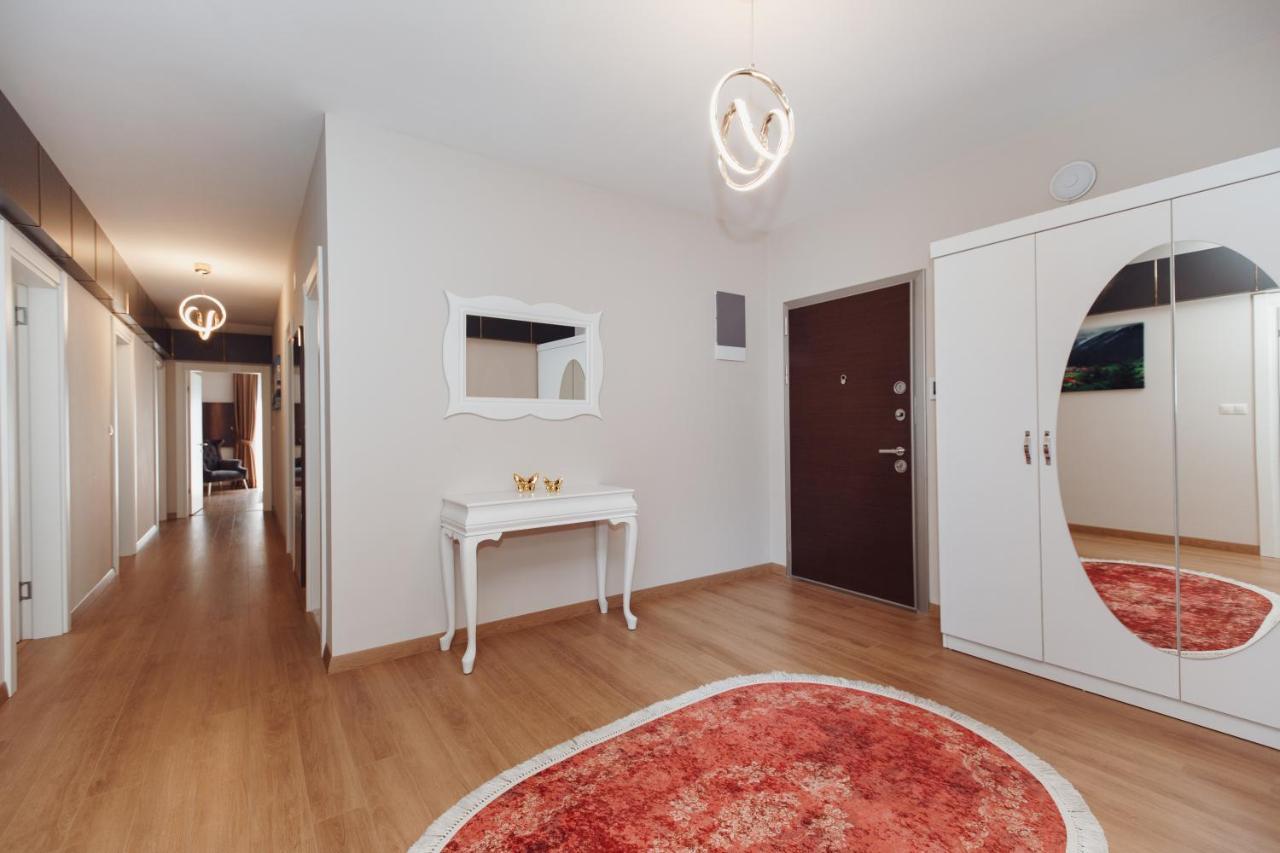 Armoni Deluxe Apartment