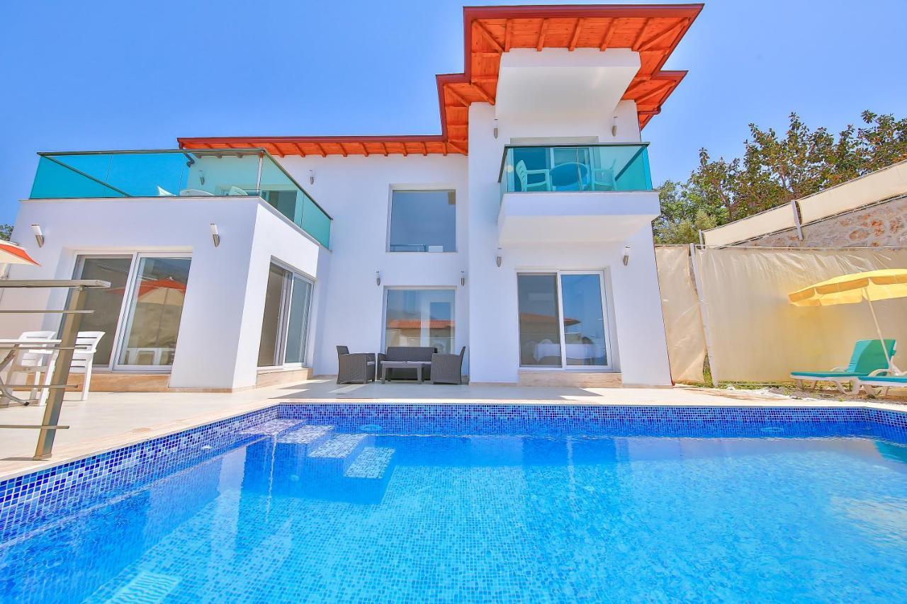 Blue Sea View - Peninsula Villa *