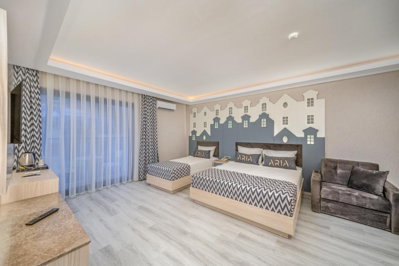 Aria & Ultra Hotel 5*