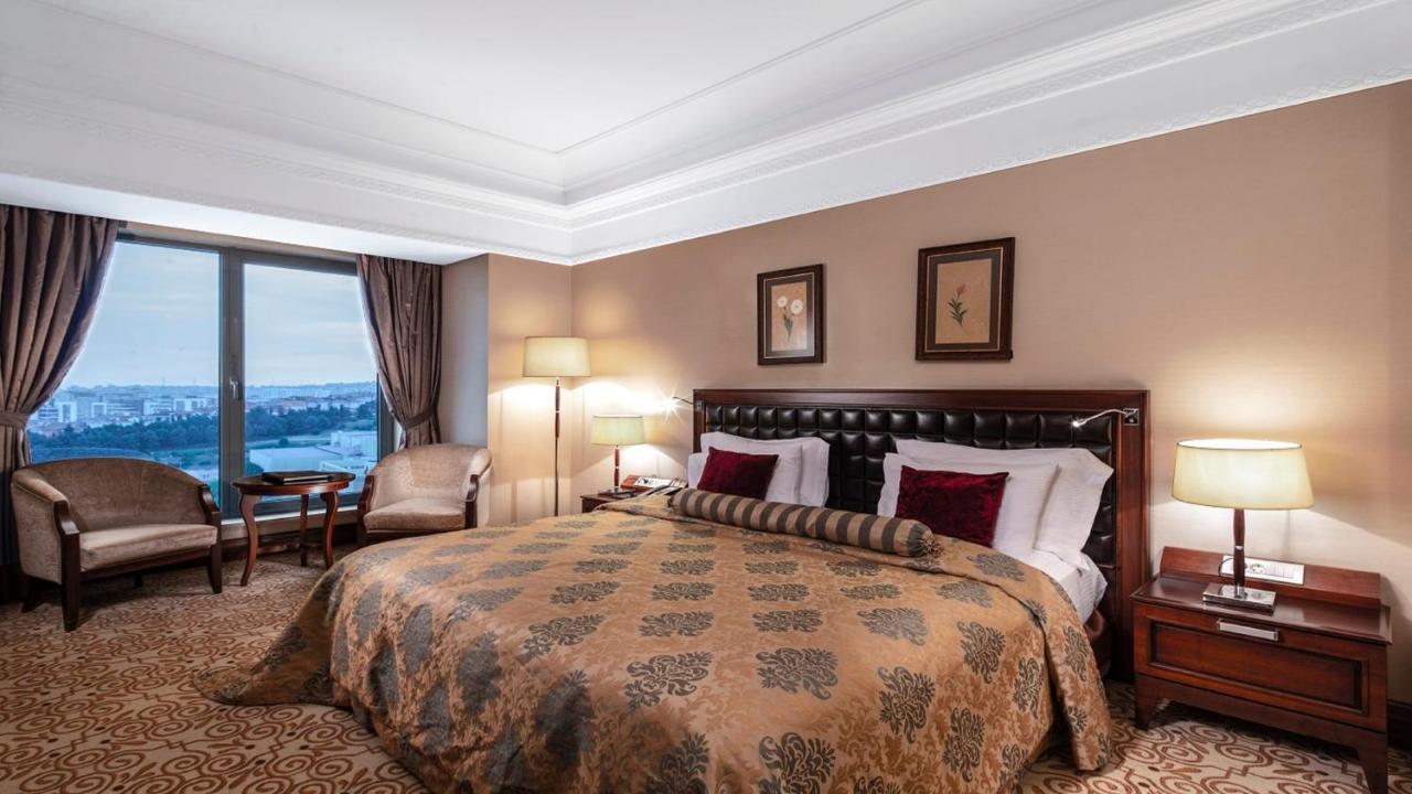 Crowne Plaza Asia By Ihg 5*