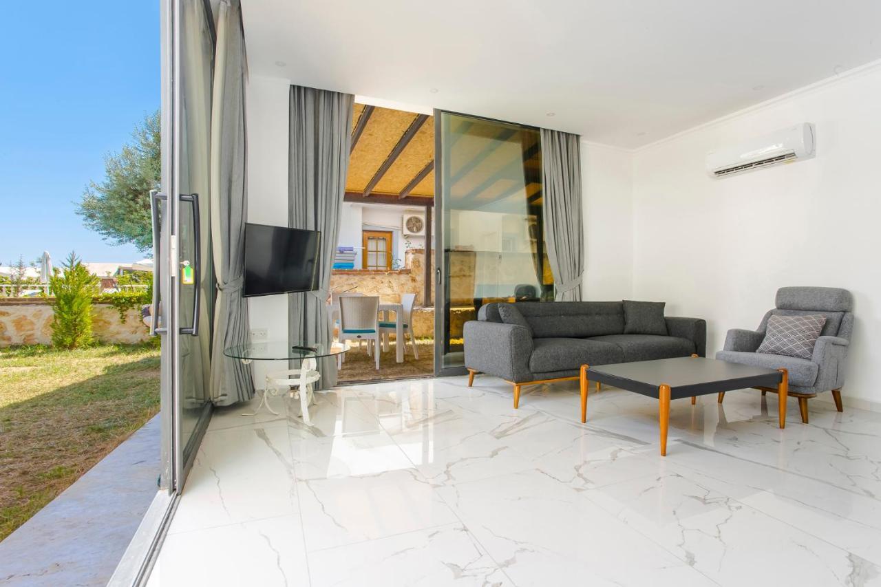 Nur & 3* Kalkan