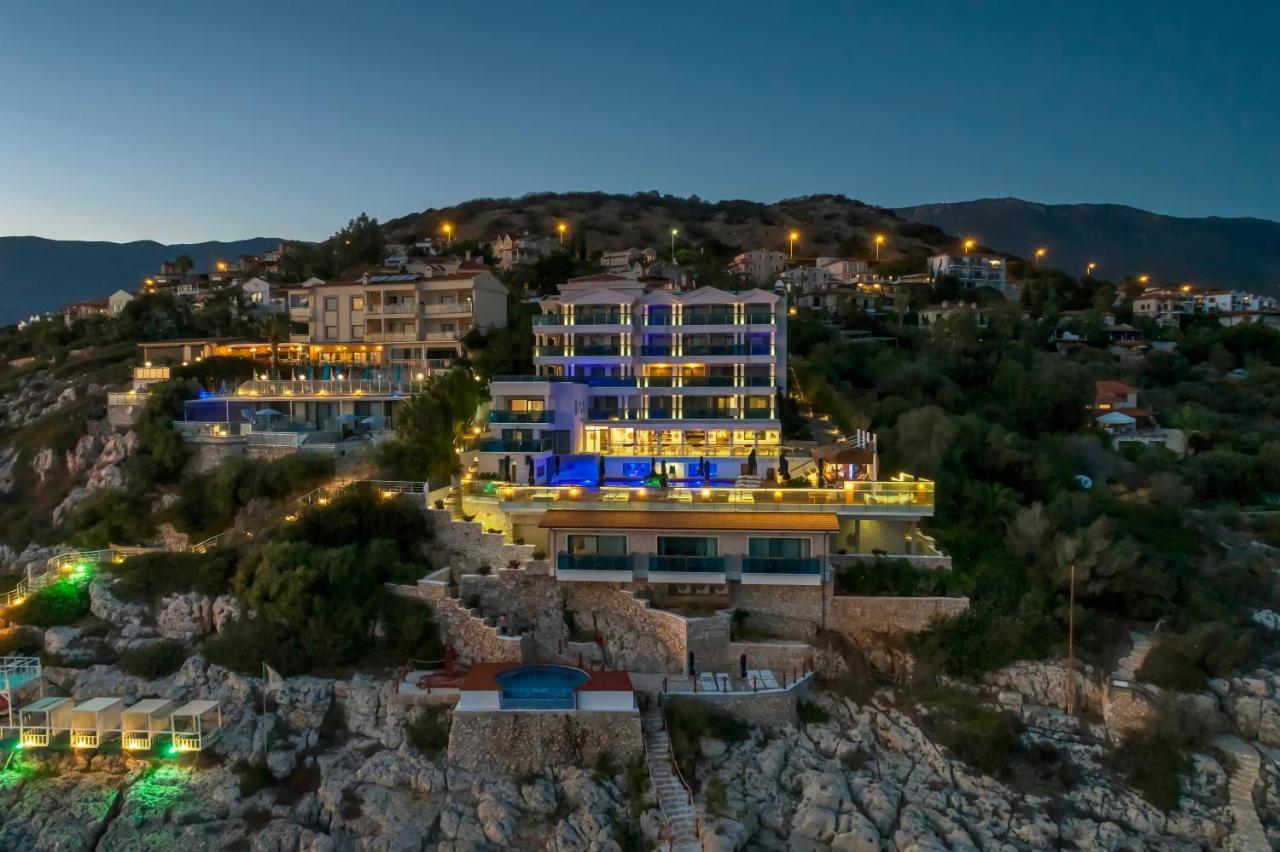 Meis Exclusive Hotel 3*