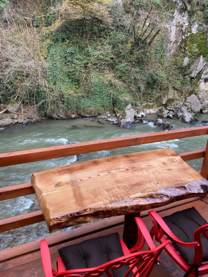 Hosdere