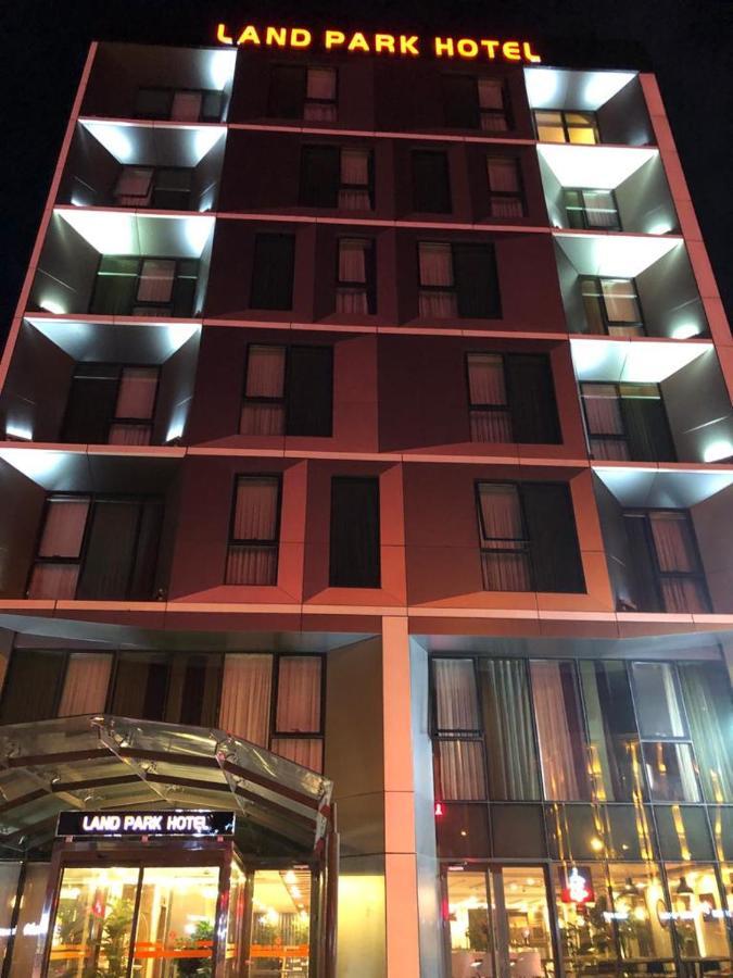 Hotel Land Park 4*