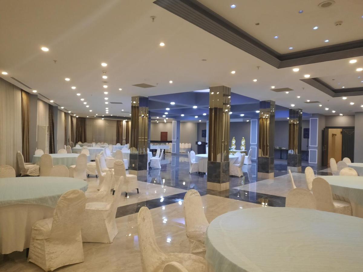 Hotel Plaza