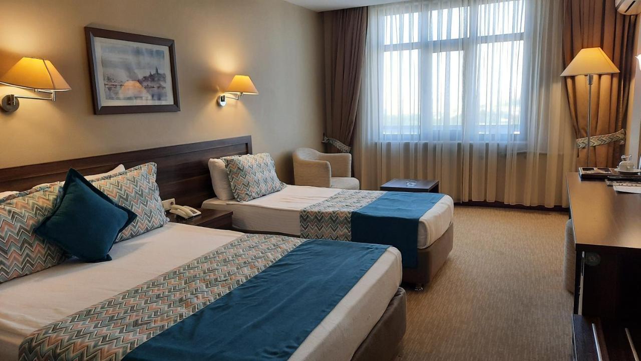 Hotel Plaza
