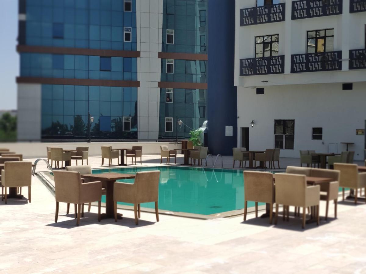 Hotel Plaza 4*