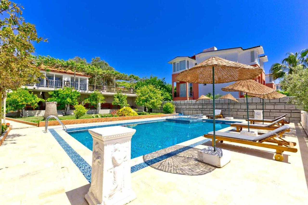 Patara Evleri 3*