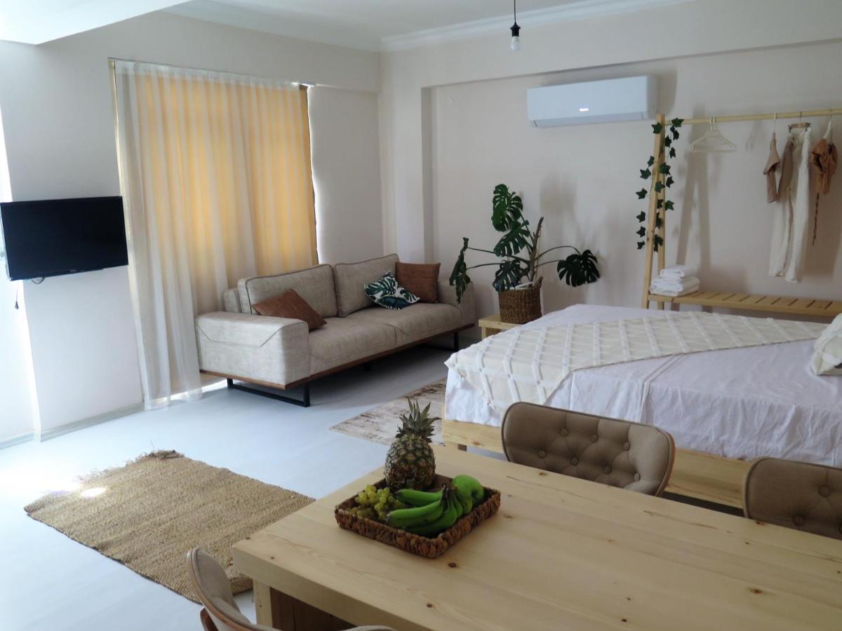 Aparthotel Santa Suites- Near Saint Nicholas Church Demre