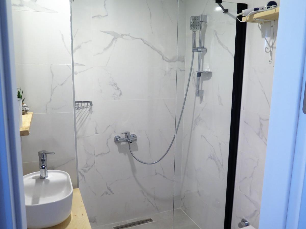 Santa Suites- Near Saint Nicholas Church *