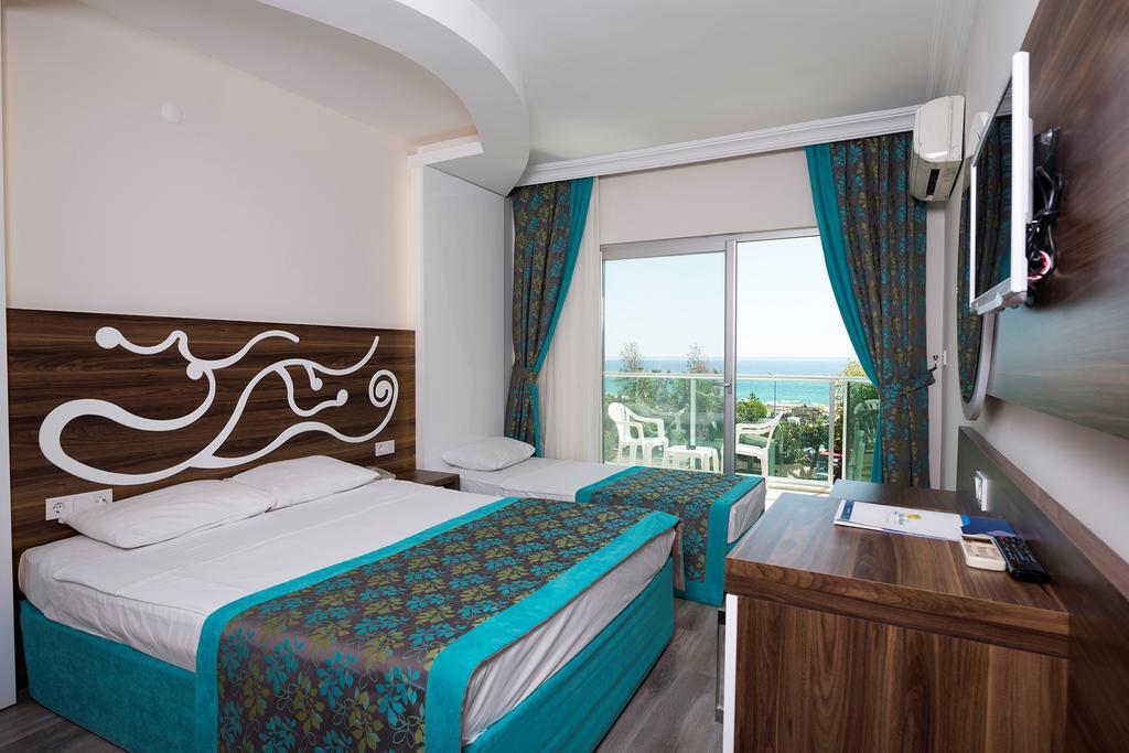 Kleopatra Blue Hawai Hotel 3*