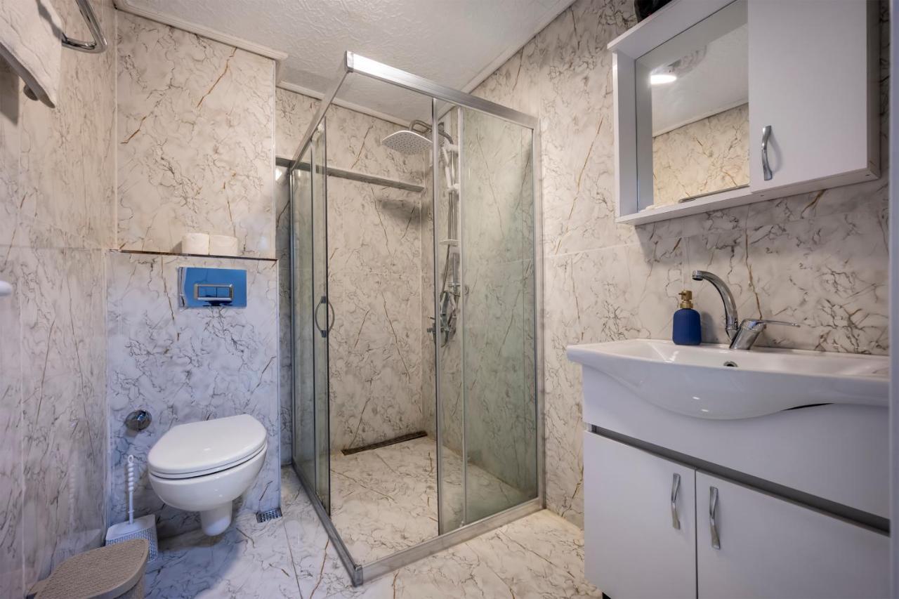 Ayka Old Hotel 3*