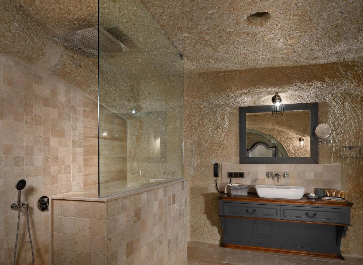 Hotel Seraphim Cave & 5*