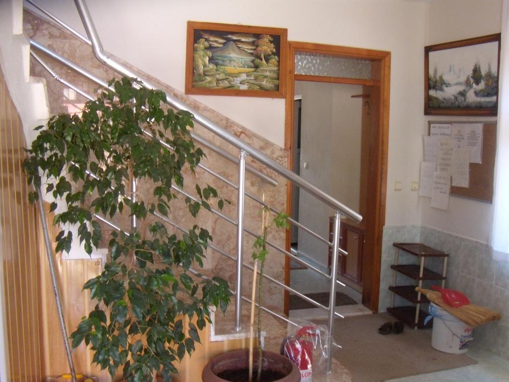 Aparthotel Sercan *