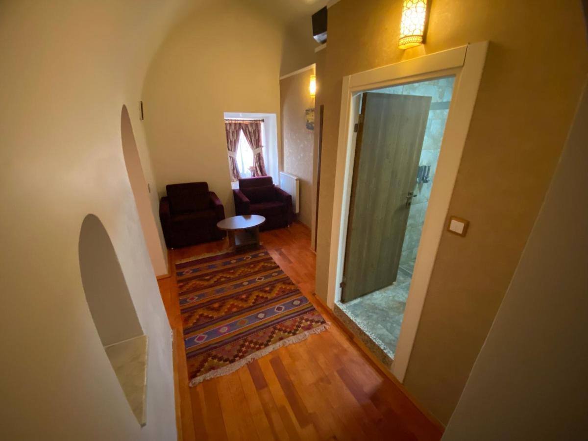 Behrampasa &cafe &restaurant Hotel
