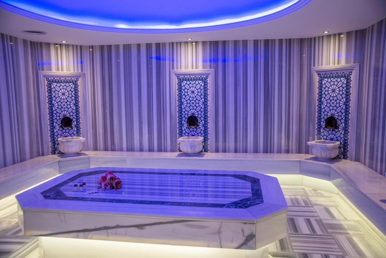 Royal & Hotel 4*