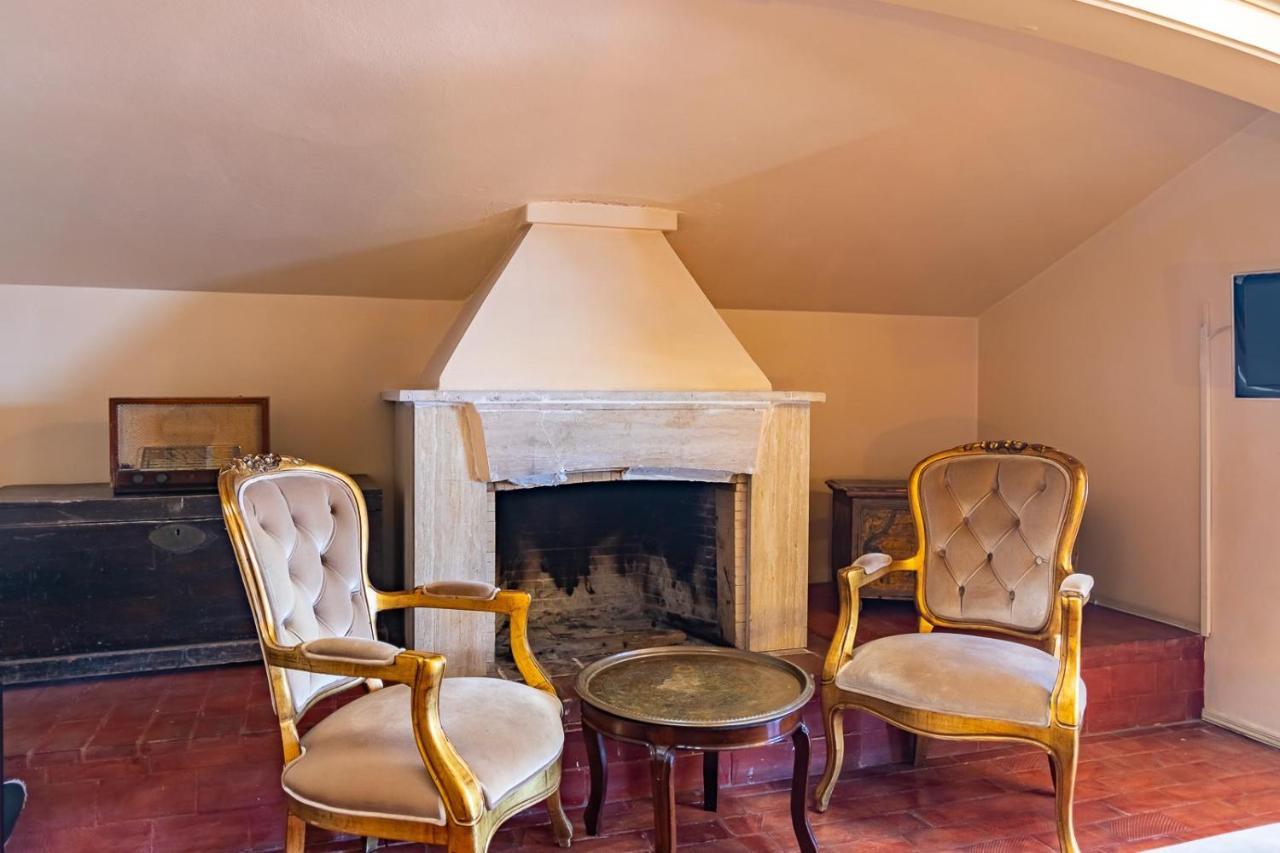 Hotel Bueyuekada Anastasia Meziki History Mansion Adalar