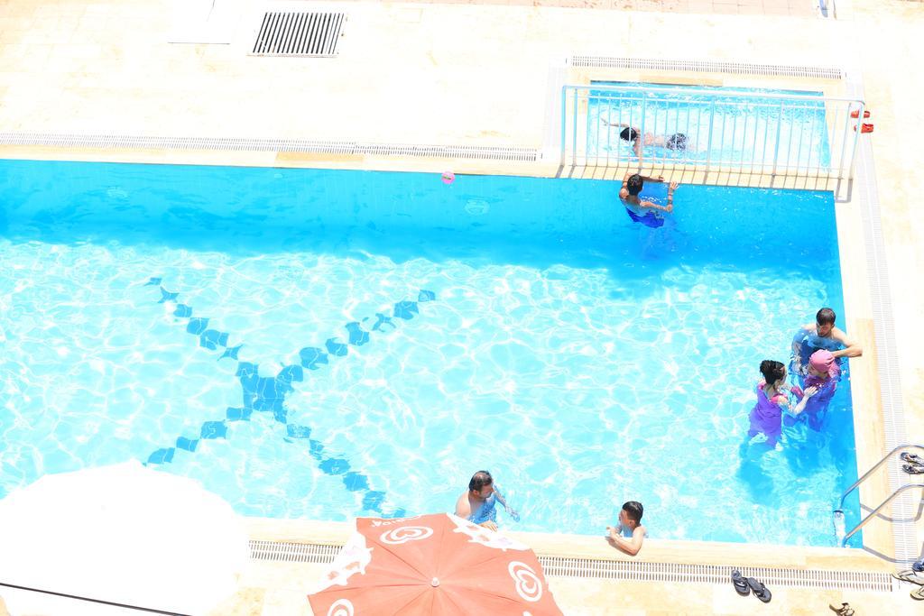 Sercan Aparthotel *