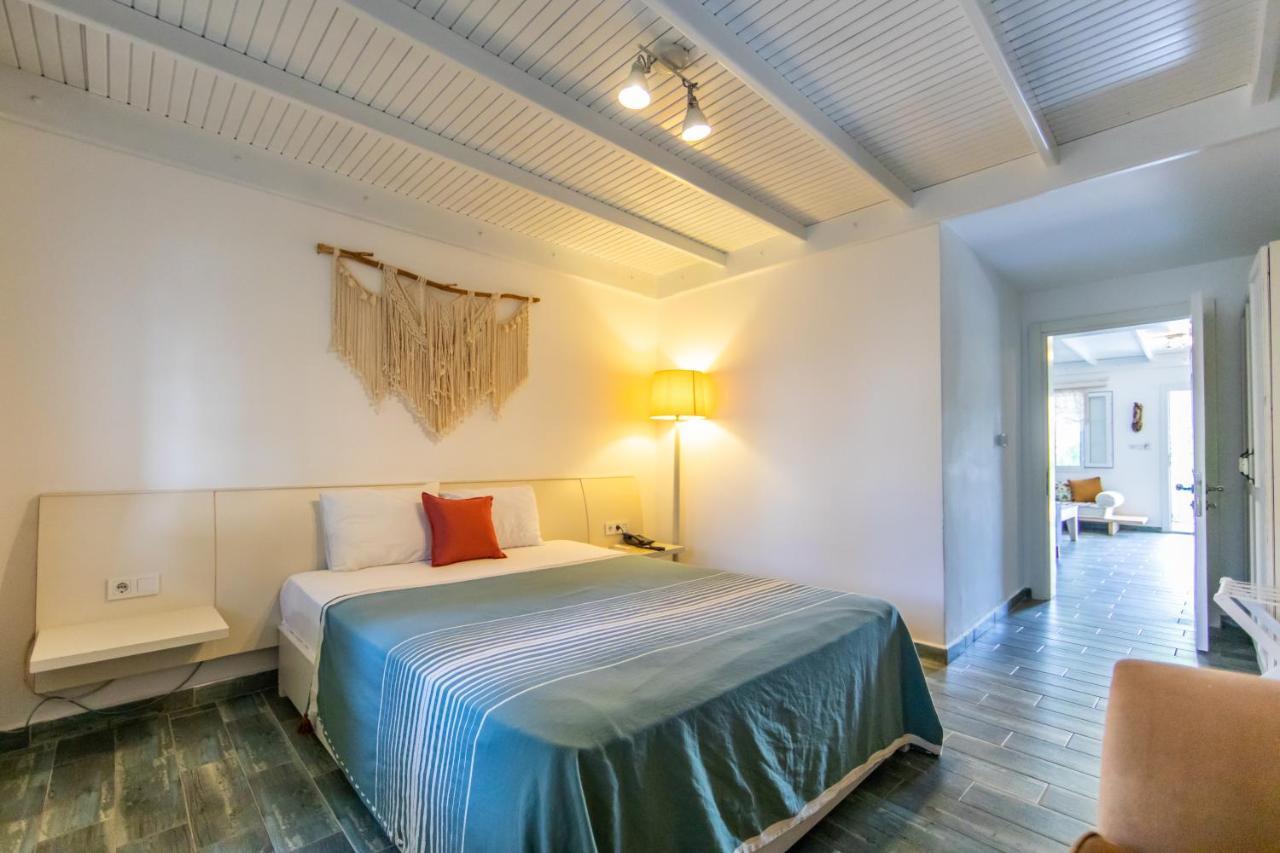 Hotel Kefi & 3*