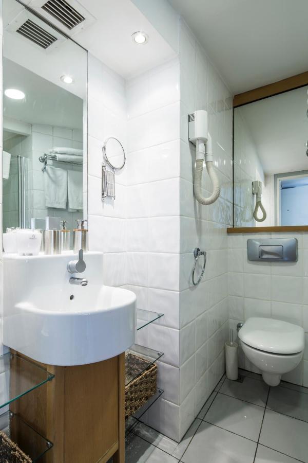 Hotel Taxim Residences 4*
