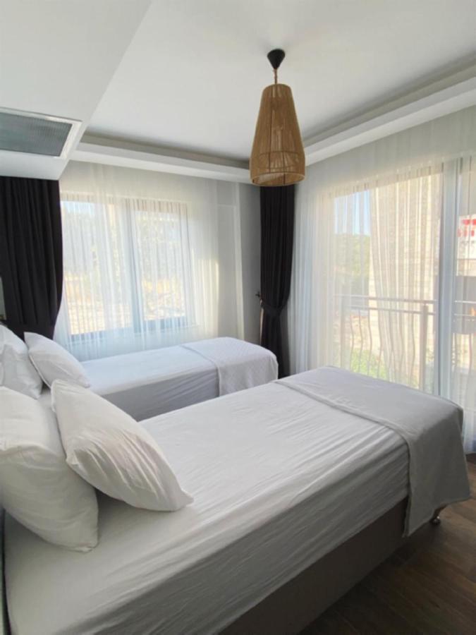 Assos Luna Apartment