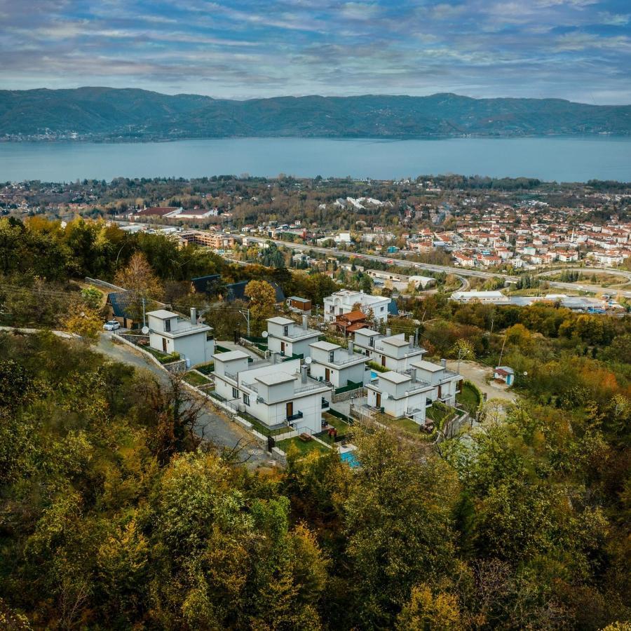 Villa Nevras *