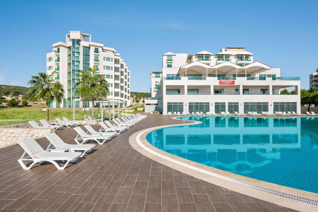 Ramada By Wyndham Hotel 3*