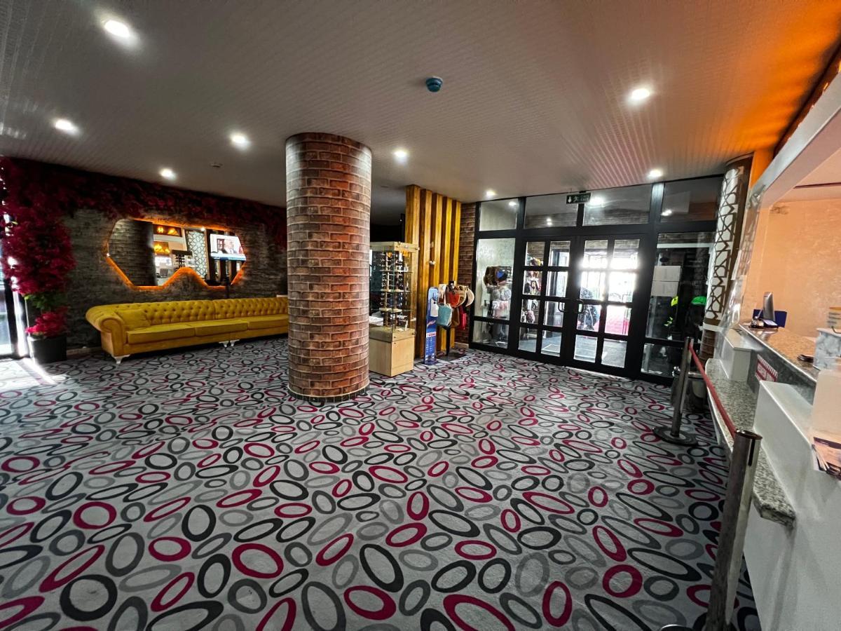 Hotel Hill 3*