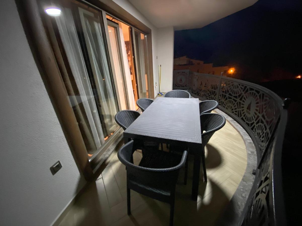 Yelken Apartment *