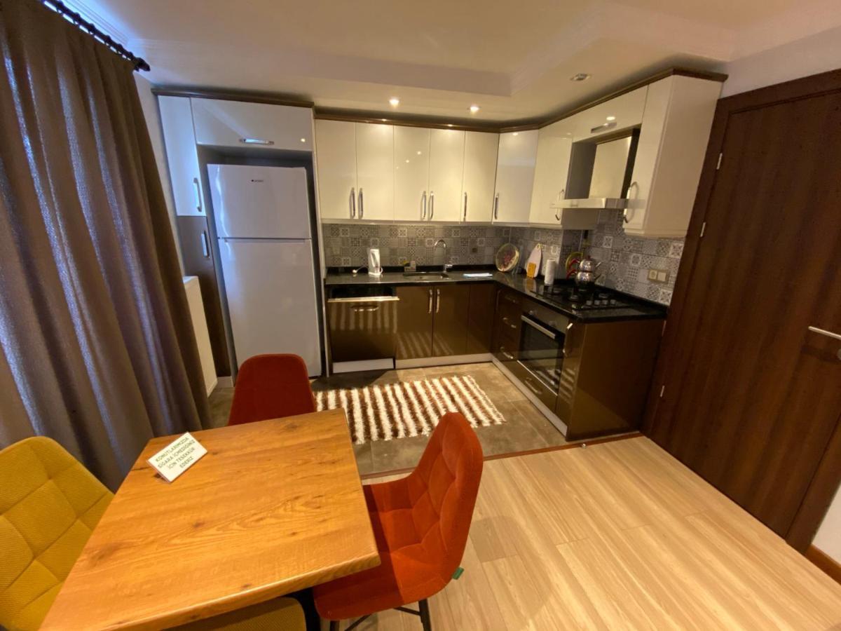 Yelken Apartment *
