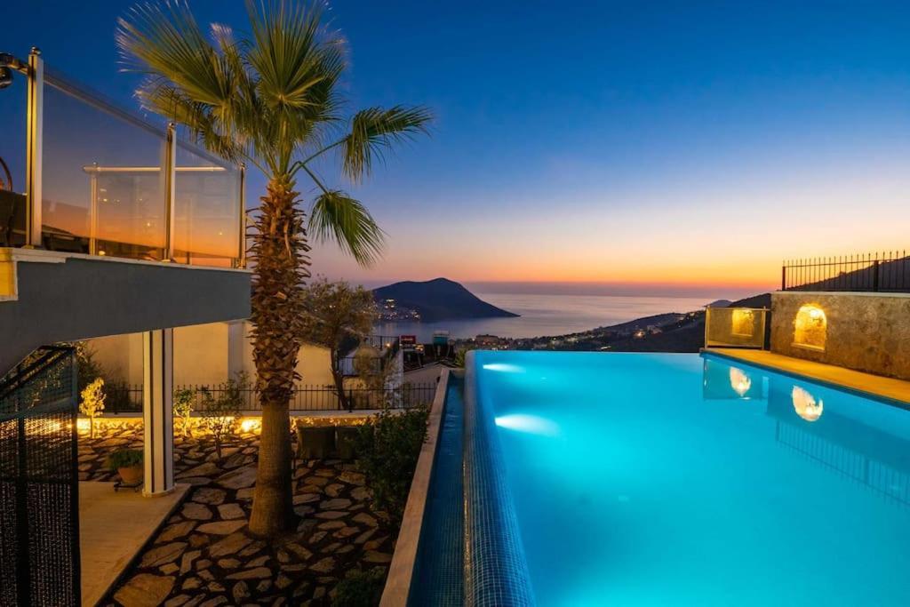 Fantastic Kalkan With Heated Infinity Pool & Amazing Sea Views * Kas