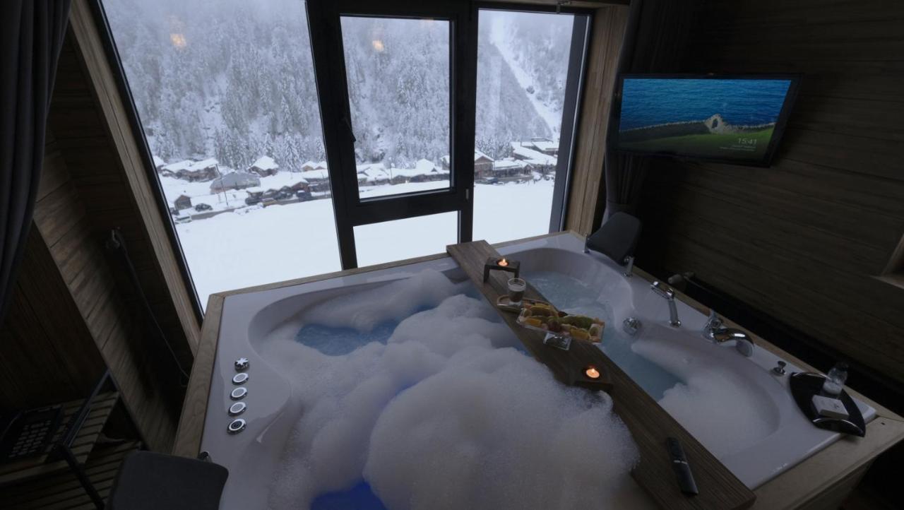 Hotel De Pelit 3*