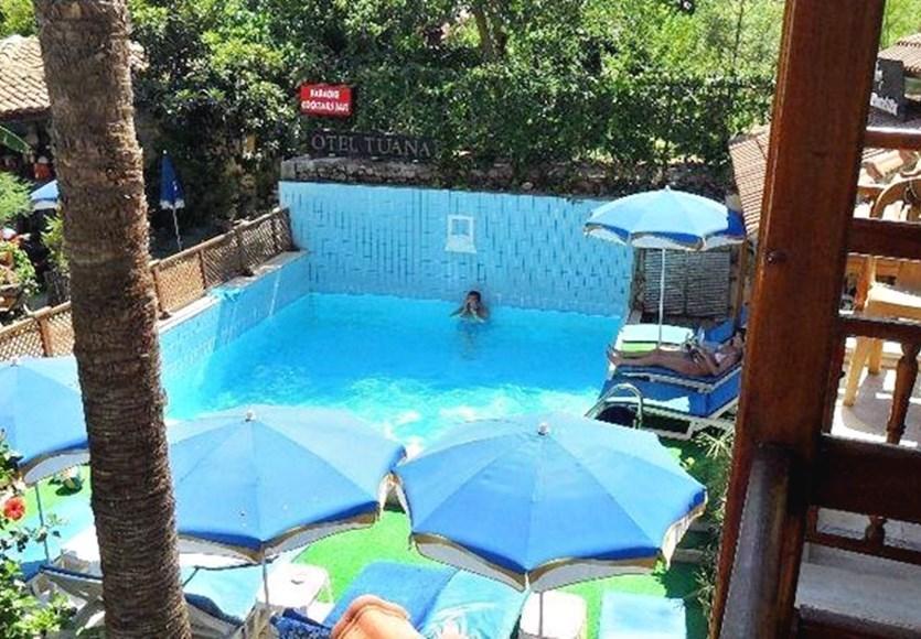 Hotel Tuana