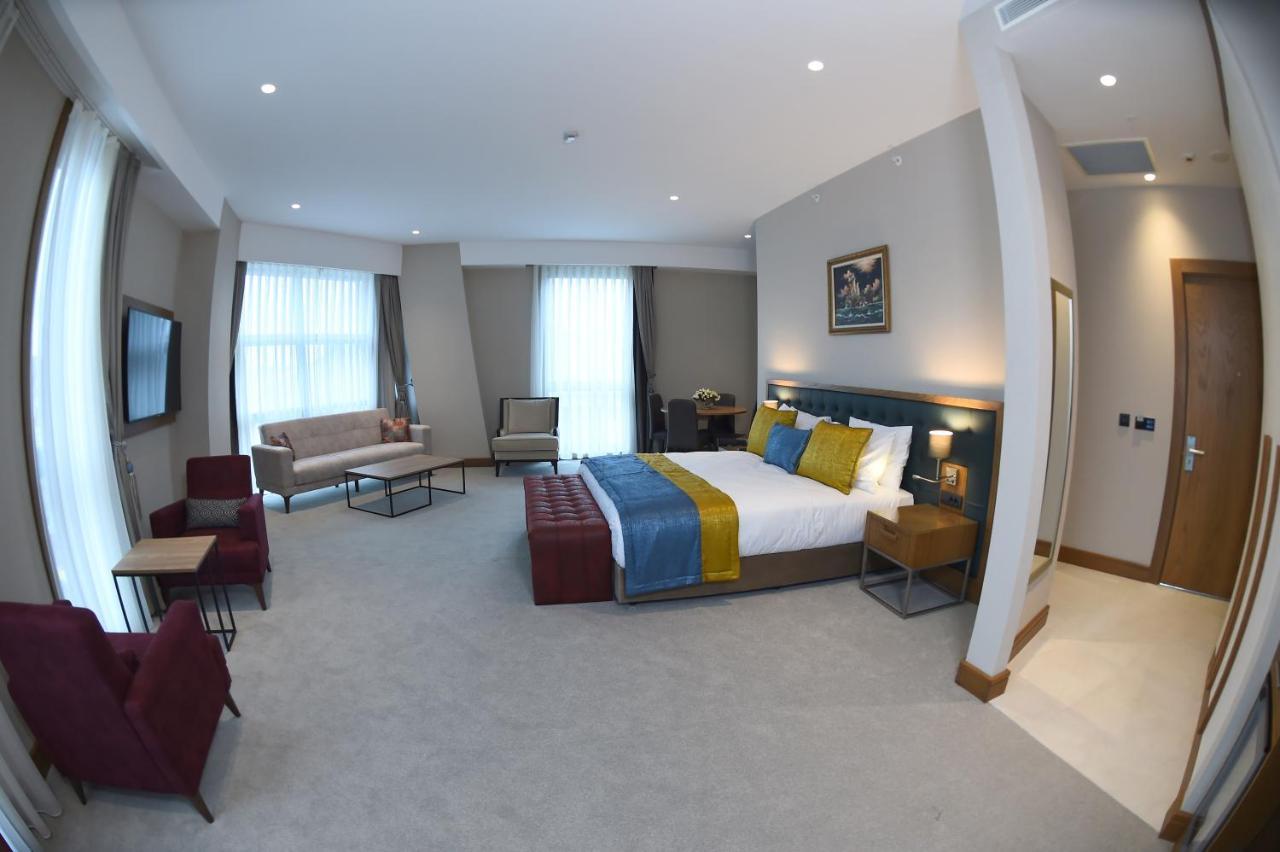 Hotel Cher & Taksim 5*