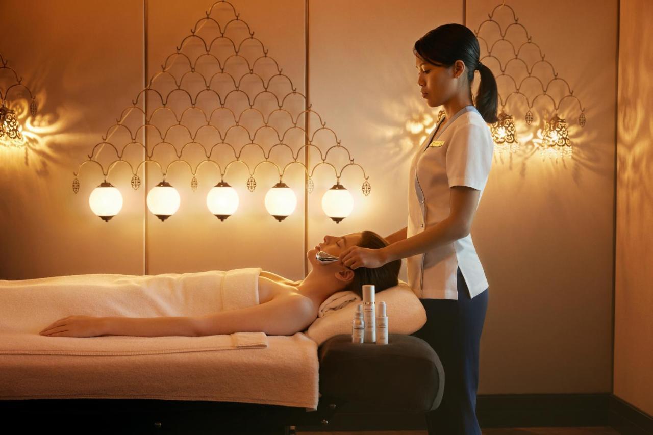 Raffles 5*