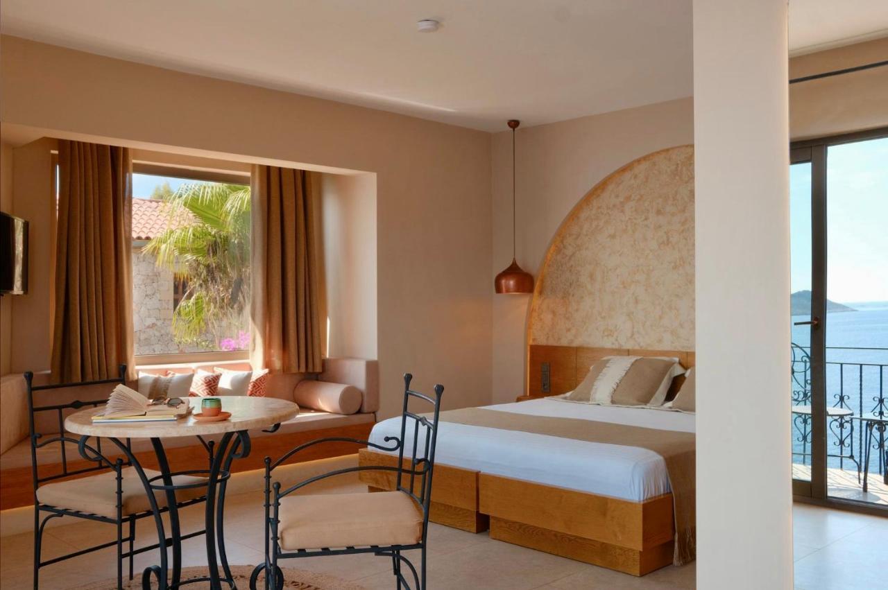 Tamara Hotel
