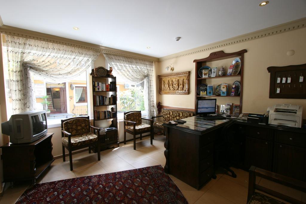 Hotel Hanedan