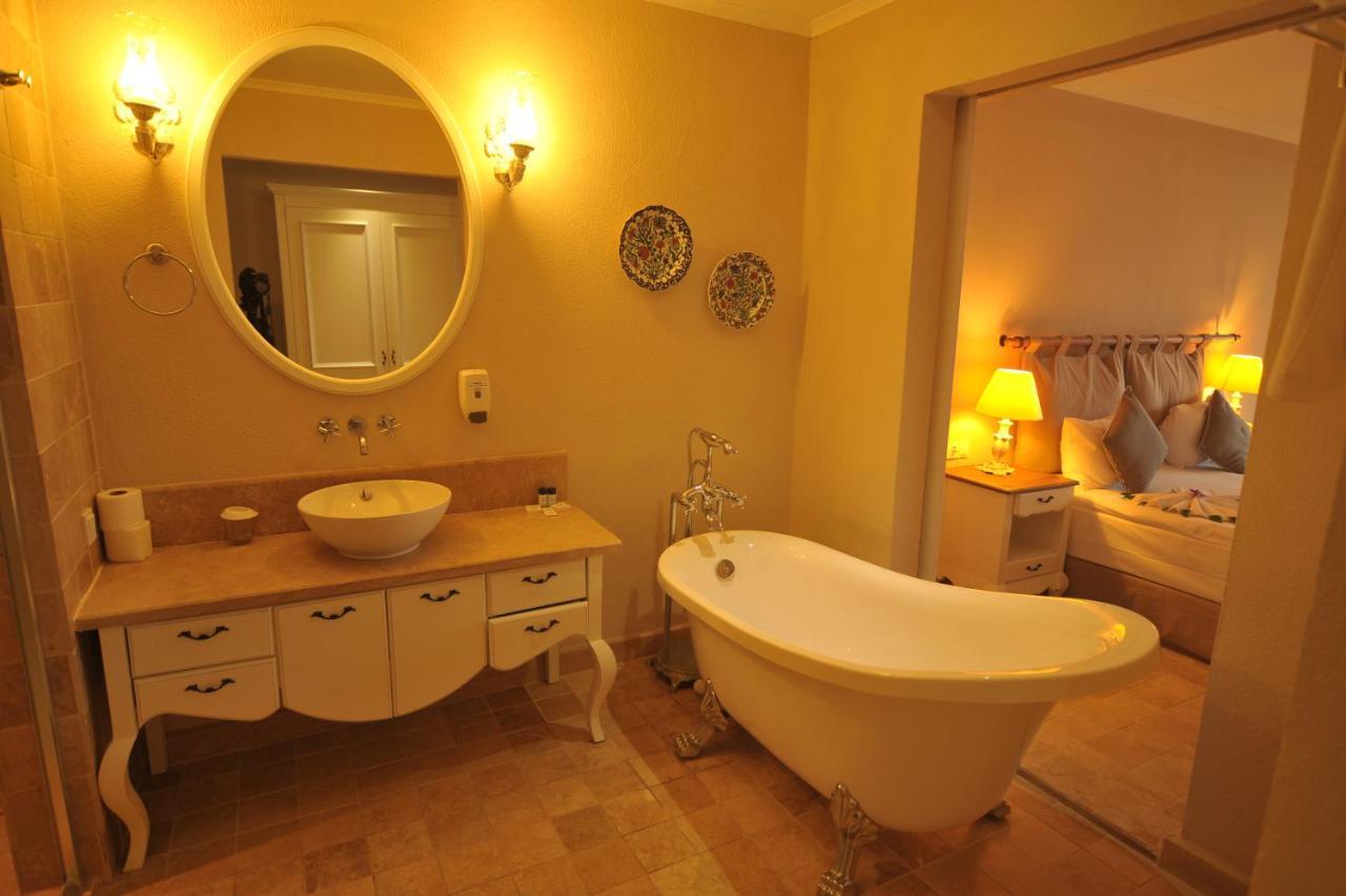 Hotel Andriake Club